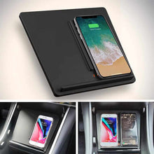 Load image into Gallery viewer, CarQiWireless Wireless Charger for Tesla Model 3, 10W Fast Charging