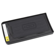 Load image into Gallery viewer, CarQiWireless Wireless Charger for Land Rover