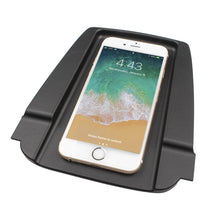 Load image into Gallery viewer, CarQiWireless Wireless charger for Chevrolet Malibu 2016 2017 2018