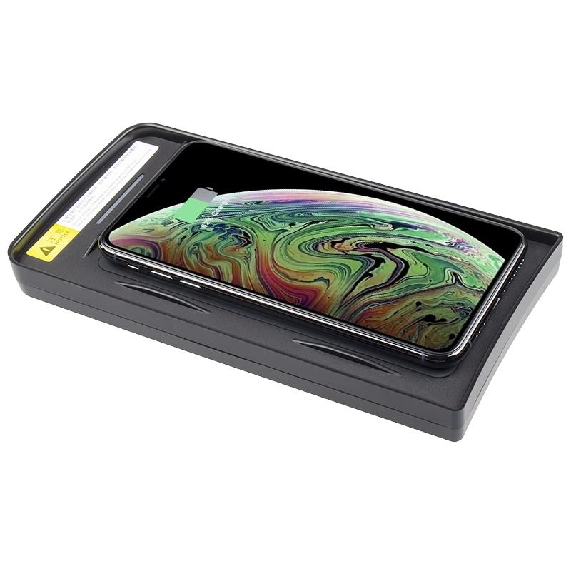 CarQiWireless Wireless Charger for Land Rover